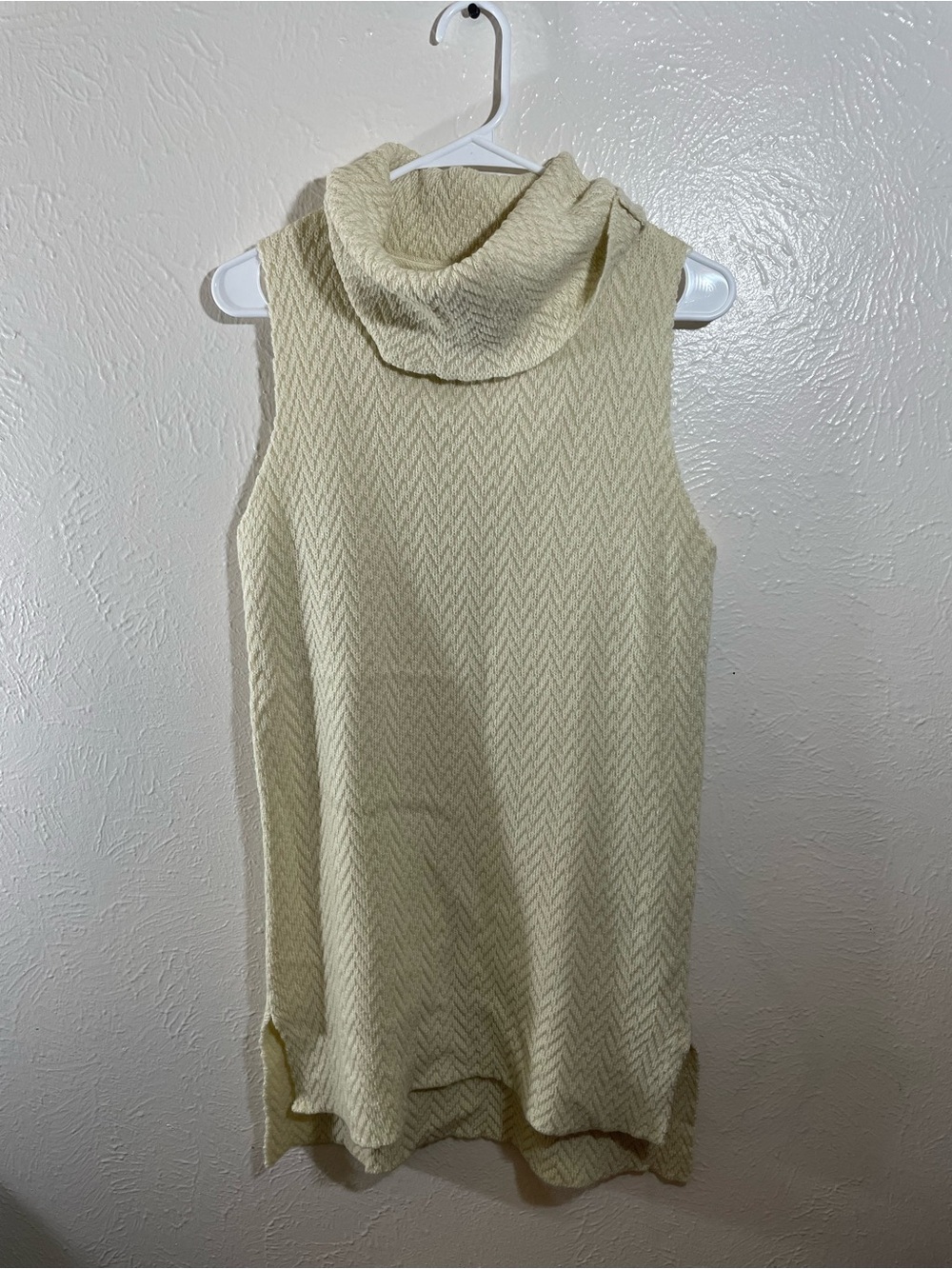Mystree Sleeveless Cowl Neck Sweater Vest in Cream